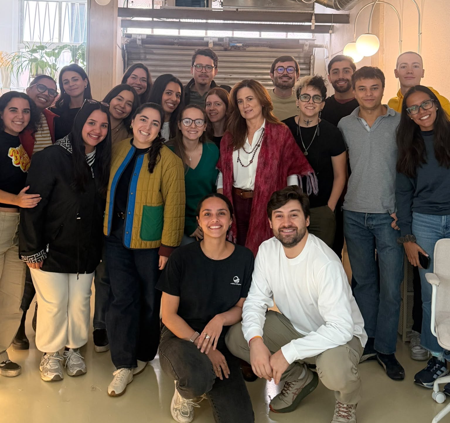 Foto de grupo de los Shapers con Adriana Mejia Cuartas